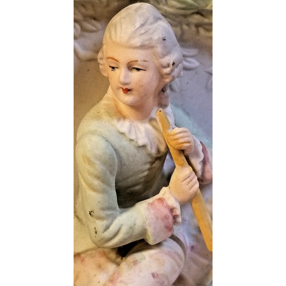 Vintage Pair 3 D Bisque Porcelain Victorian Couple Occupied Japan Wall Plaques - Picture 12 of 16